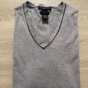 Banana Republic Men's Gray V-Neck Sweater with Navy Trim Luxury Blend